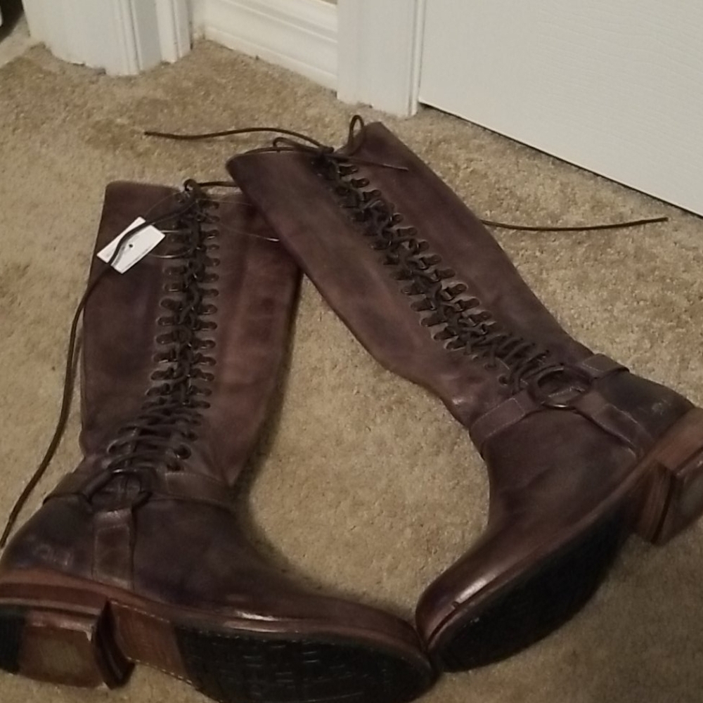 Bed stue Burnley faceup high boot